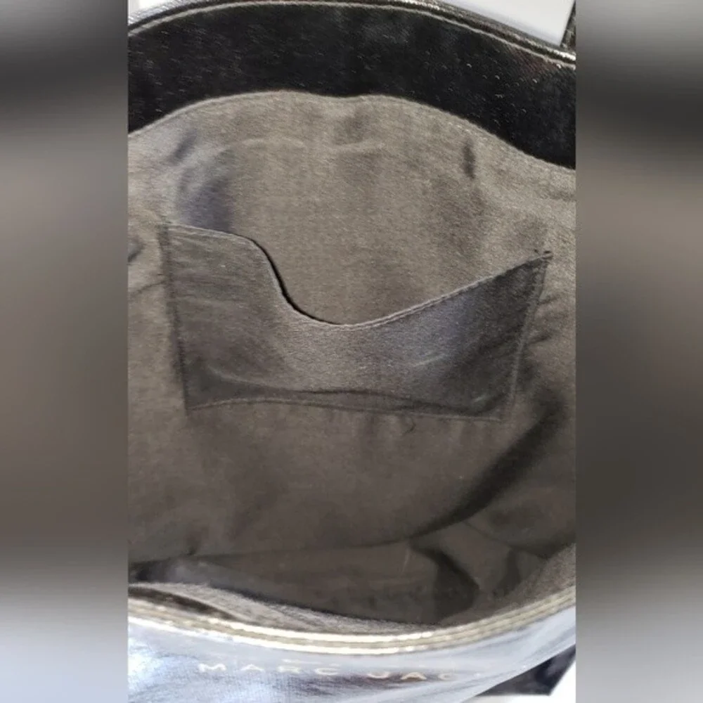 Marc Jacobs Daisy Black Tote